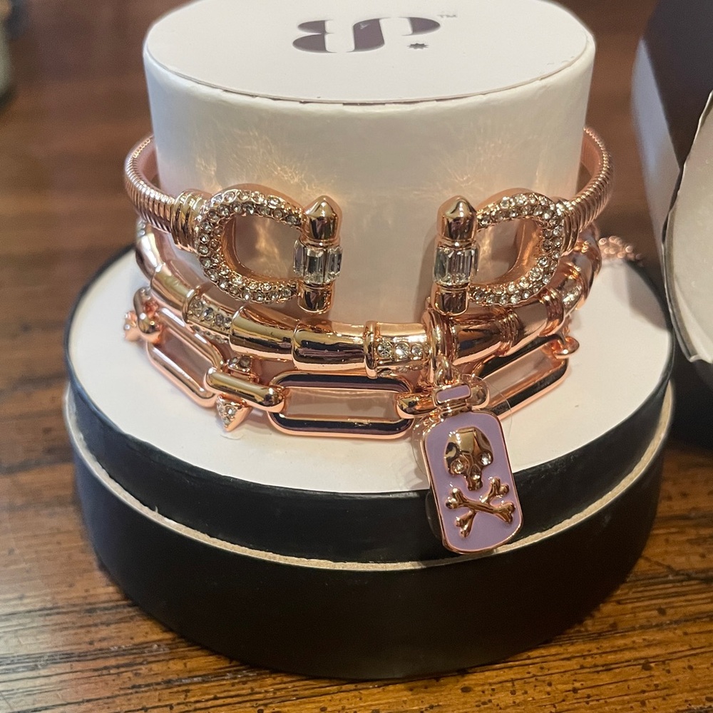 A Grave Glow Bomb Party Halloween 2025 Bracelet Stack ST64694